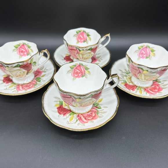 Queen Anne Lady Sylvia Tea Cup Saucer Set(Set of 4) Bone China England - Picture 1 of 7